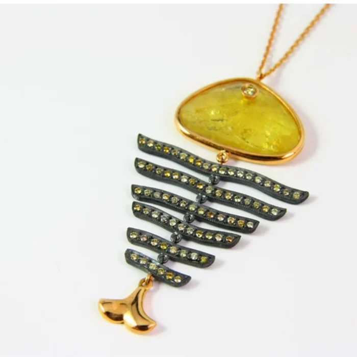 Tourmaline Fish Necklace - Görsel 1