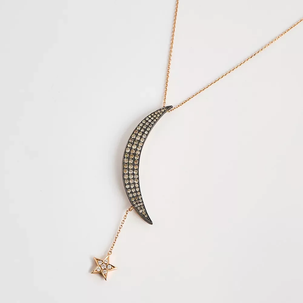 P230112 Carrie's Moon Necklace - Image 4