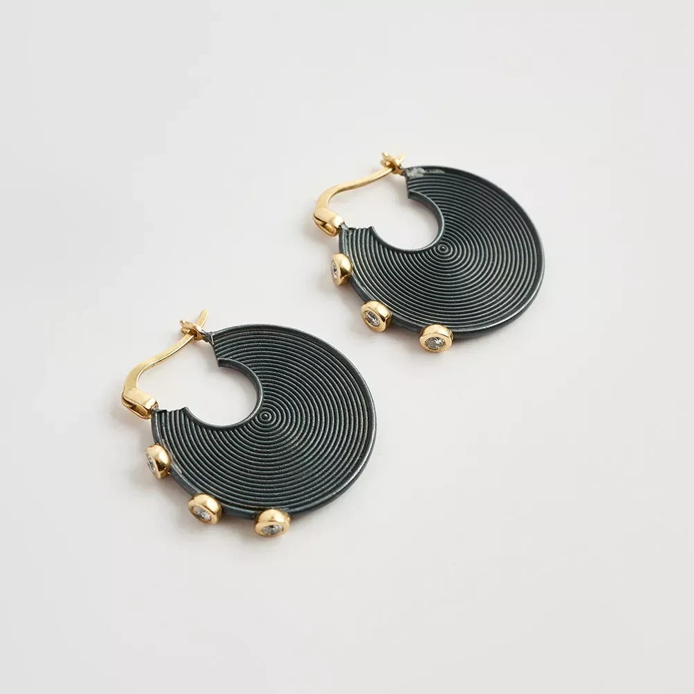 E230189 Gasia Hoop Earrings - Image 7
