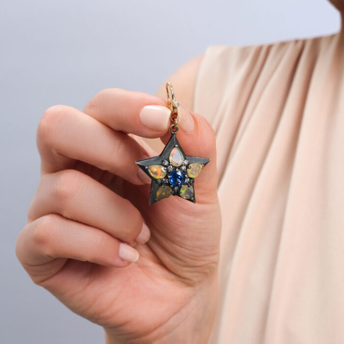 Star Necklace with Opal Detail - Görsel 1