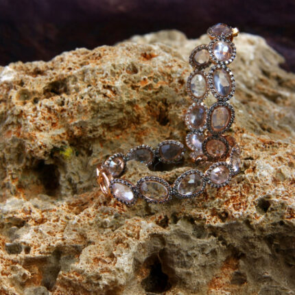 Topaz ve Pırlantalı halka küpe