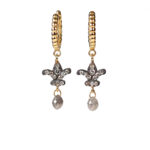 fleur de lis -pırlanta sallantılı küpe - Görsel 3