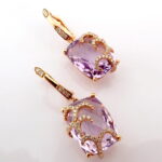 Ametist Taşlı Pırlanta Detay Sallantılı Altın Küpe - Image 3