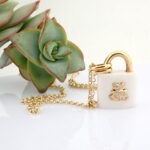 Beyaz akik kilit kolye - Görsel 4