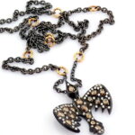 Konyak renkli elmas detaylı kuş kolye - Görsel 4