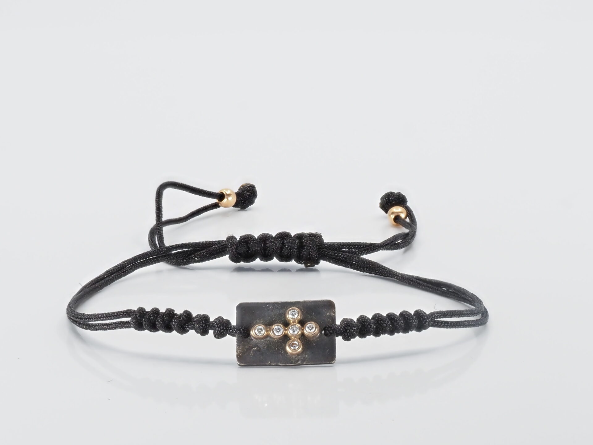 b150187 Haç Bileklik - Image 1