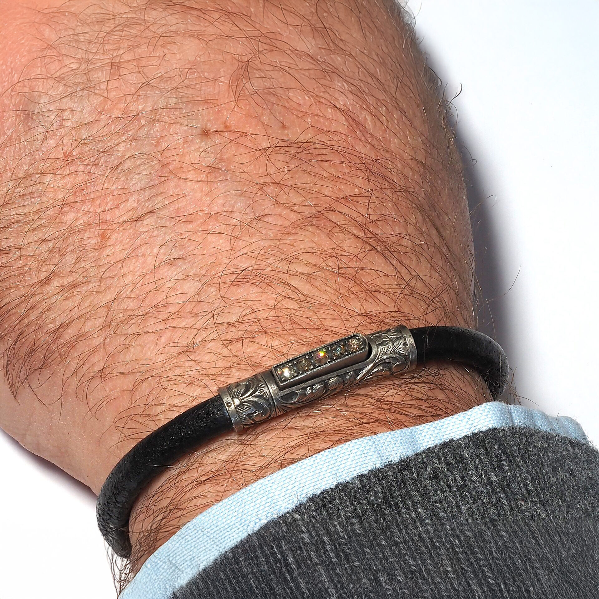 B240359 Türkbükü Yuvarlak Bileklik - Image 1