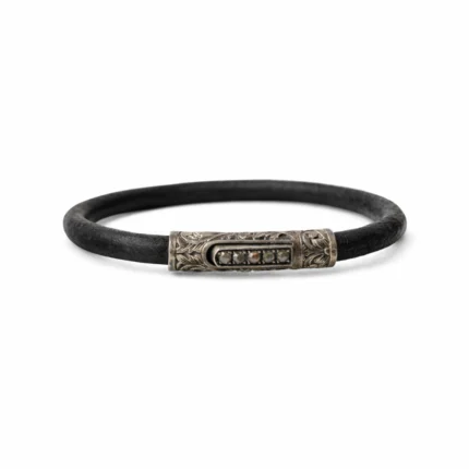 Türkbükü Yuvarlak Siyah Deri Pırlanta Detaylı Erkek Bileklik