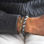 Fleur De Lis Detaylı Okside Gümüş ve Altın Kelepçe Bileklik - Görsel 2