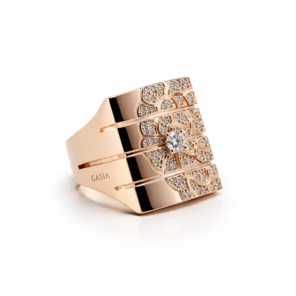 Geometrik Desenli Pırlanta Detaylı Geniş Form Altın Yüzük