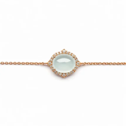 Milky Akuamarin Taşlı Pırlanta Çerçeveli Altın Bileklik