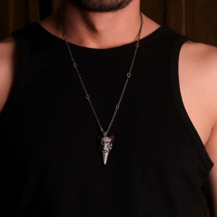 Köpekbalığı Dişi Kurukafa Kolye