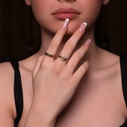 Zincir Form Altın Yüzük