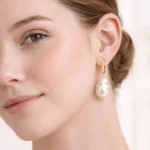 Pırlanta İşlemeli Barok İnci Sallantılı Altın Küpe - Görsel 2