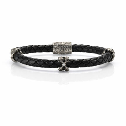 Siyah Örgü Deri Erkek Bileklik – Gümüş Detaylı, Modern ve Maskülen Tasarım Erkek Bileklik