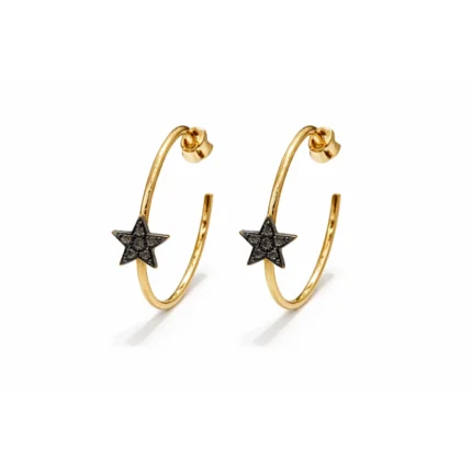 Siyah Pırlantalı Yıldız Detaylı Halka Küpe – Modern ve Dikkat Çekici Tasarım