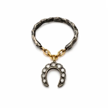 Atnalı Figürlü Yüzük – Altın Zincir, Okside Gümüş ve Pırlanta Detaylı