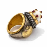 Beyaz Akik Taşlı Yakut ve Pırlanta Detaylı Tasarım Yüzük