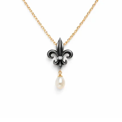 Fleur de lis motifli inci damla taşlı pırlanta detaylı kolye