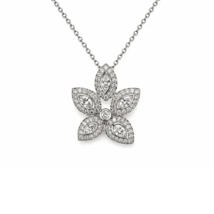 Pırlanta Taşlı Çiçek Formlu Kolye