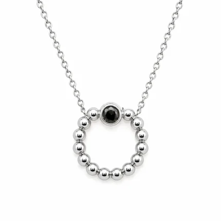 Siyah Elmas Detaylı Beyaz Altın Halka Kolye