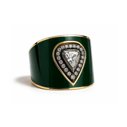 Yeşil Mine Detaylı Üçgen Kesim Pırlanta Taşlı Yüzük
